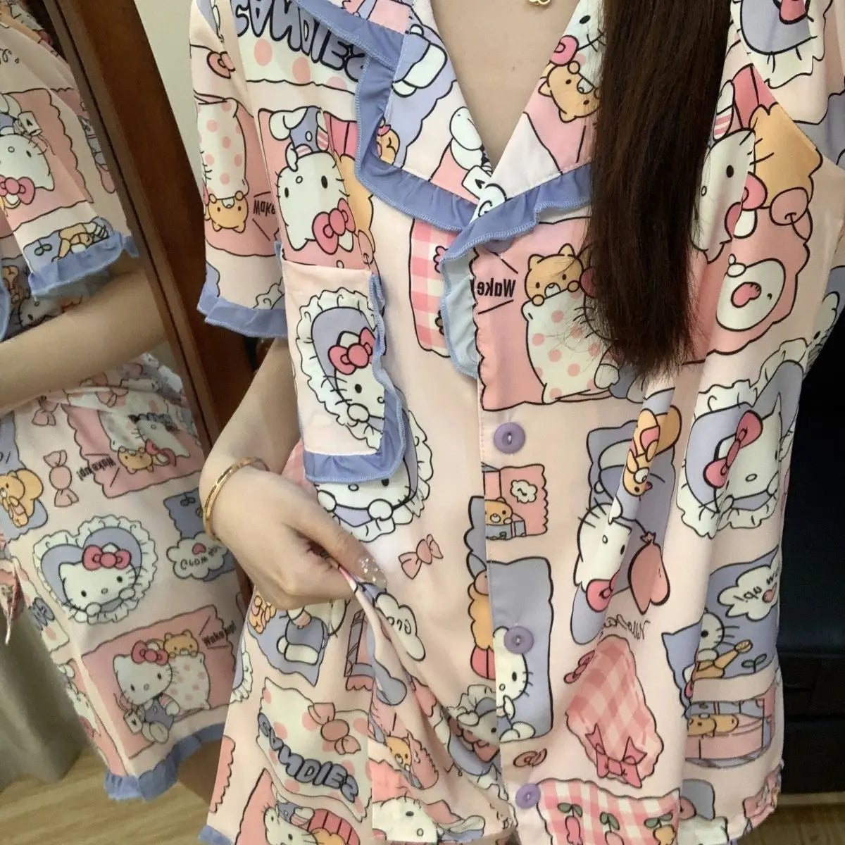 Hello Kitty Women's Spring
